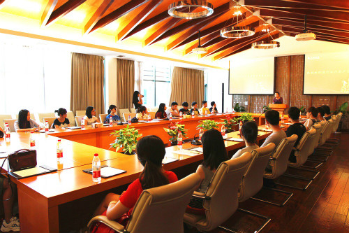 天堂硅谷舉辦財商沙龍